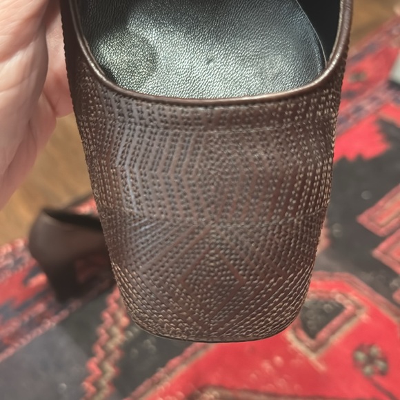 Prada brown leather heels - Picture 7 of 7